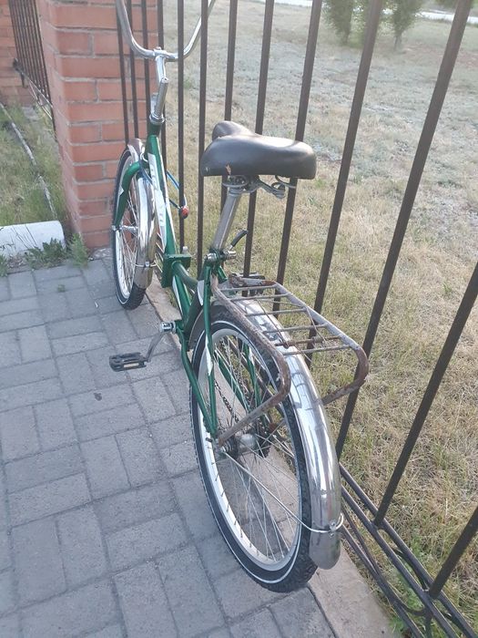 Продам велосипед хороший состояние находу