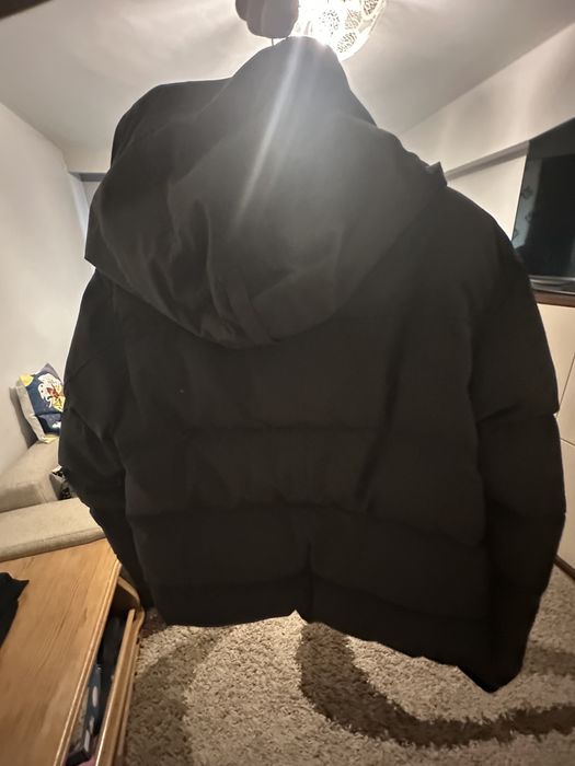 Vand geaca canada goose
