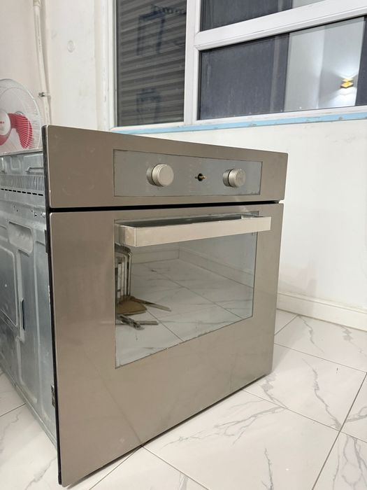 Встраиваемая духовка