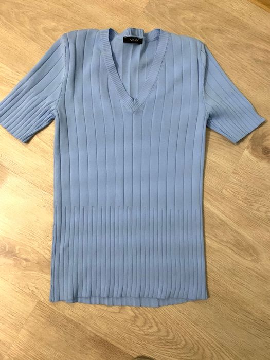 продам б/у женские вещи размер 42/44 отдам бесплатно