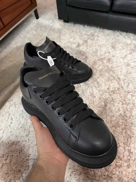 Alexander McQueen Negru / Full Box