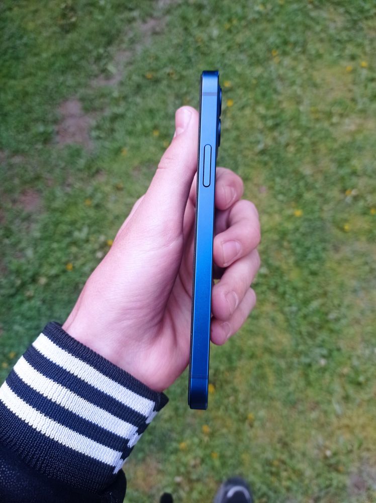 Iphone 12 blue 64