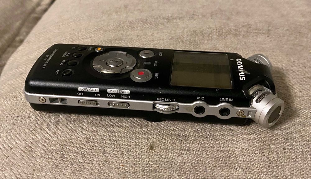 Reportofon Olympus LS-10 linear PCM recorder + card 4 Gb -profesional