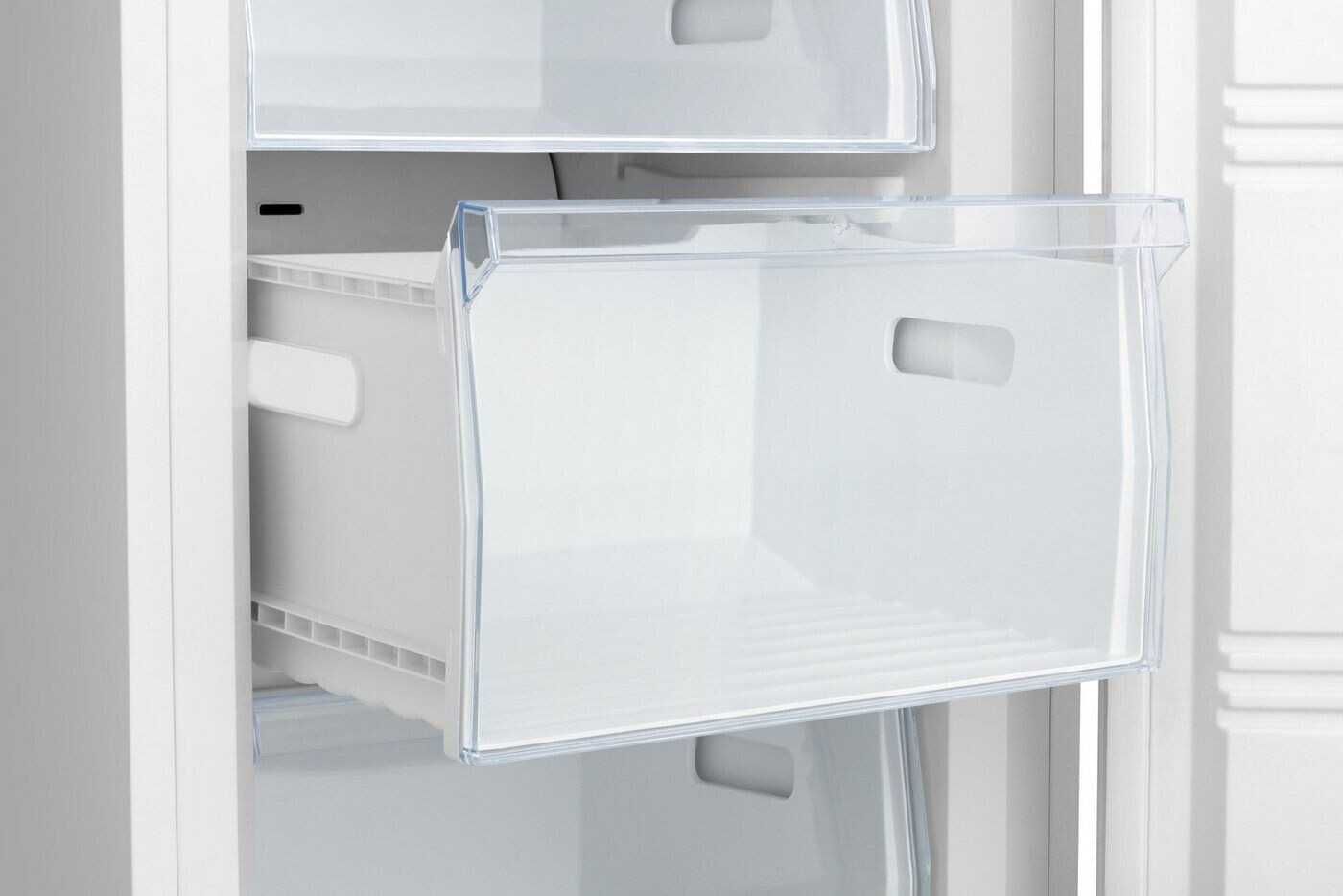 Фризер Hisense FV298N4AWC