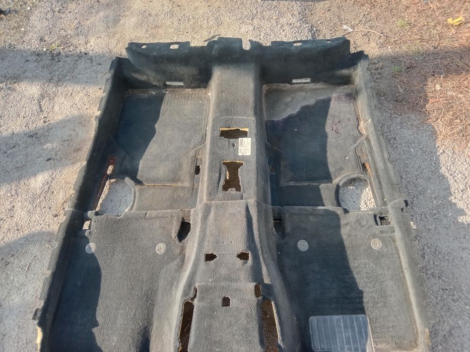 ковролан с БМВ е 66 черный