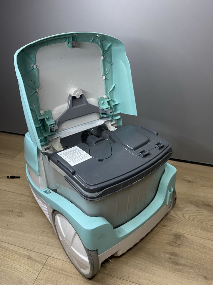 Моющий пылесос Bosch BWD420HYG