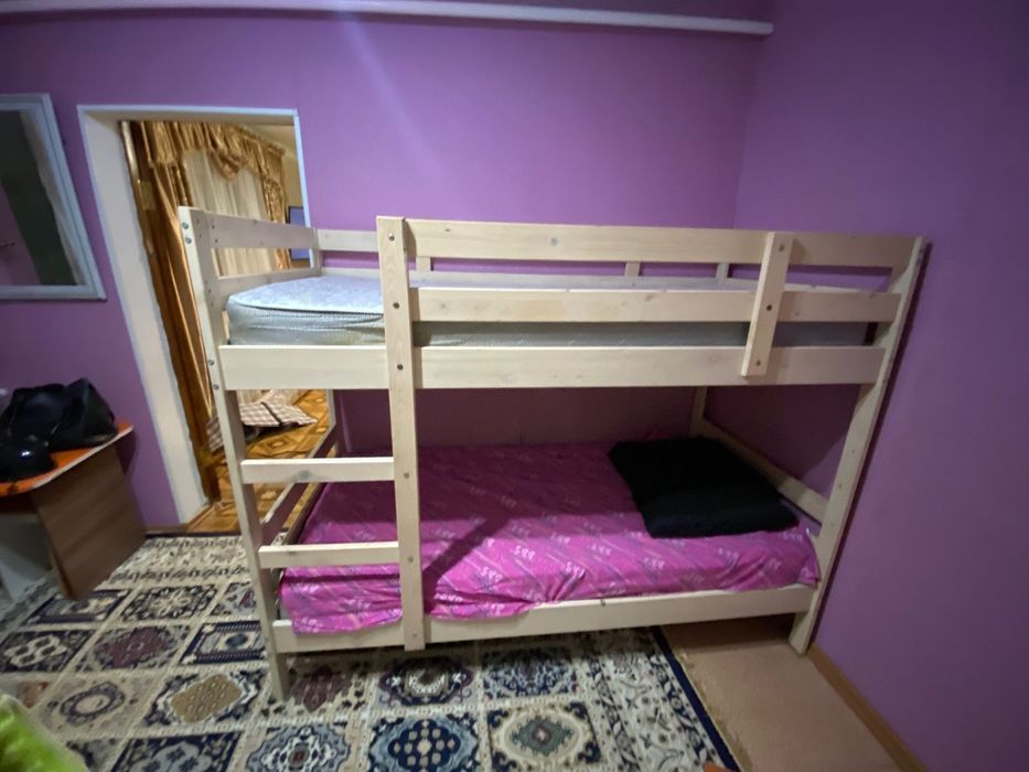Продам двухъярусную кровать