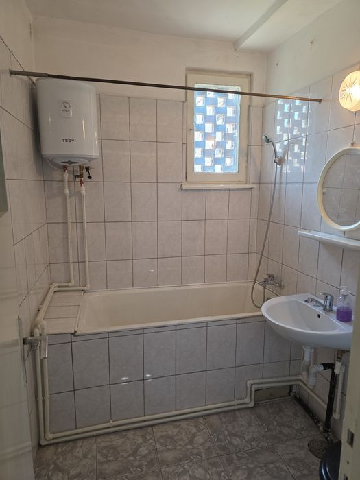 Apartament 3 camere strada Munteniei etaj 2 PROPRIETAR