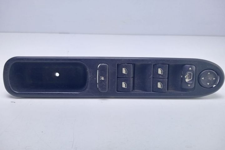 Butoane comanda geamuri electrice    53269704/5 Peugeot 407 prima gen