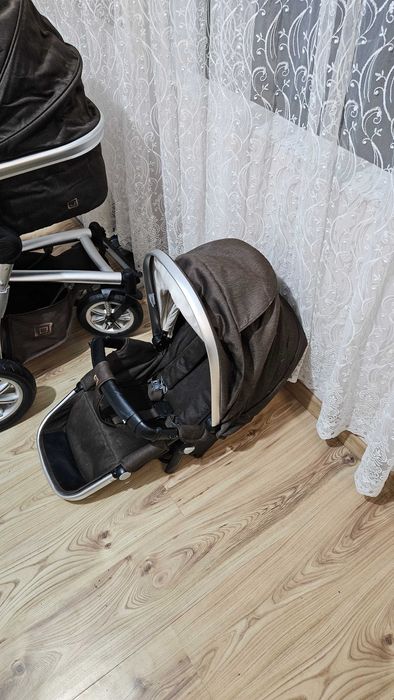 Cărucior Maxi - Cozi 3 in 1, Nova 4