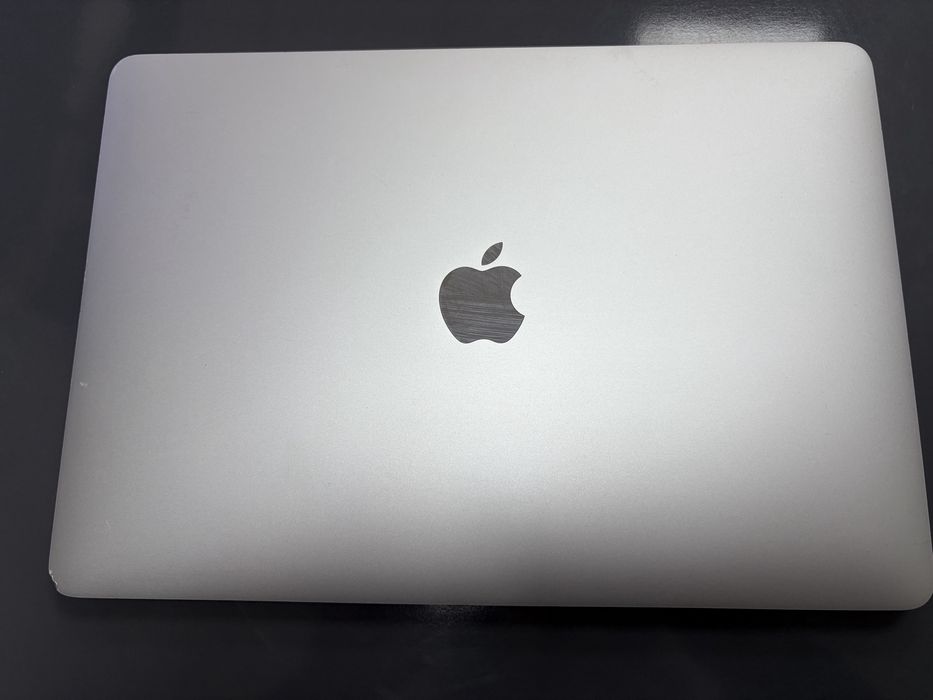 Macbook Pro 13-inch 2016  core i5 256Gb