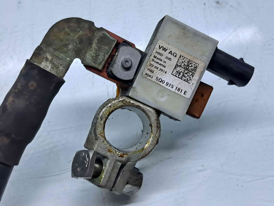 Borna baterie (-)  Volkswagen Passat B8 (3G2) [Fabr 2015-prezent] 5Q0