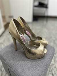 Золотые туфли женские р37