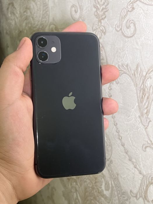 Продам Айфон 11/64G