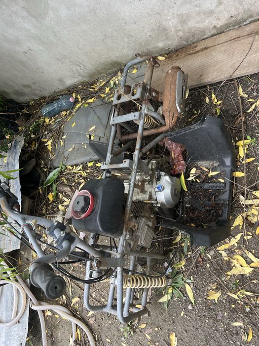 Vand cadru atv 107 cu motor