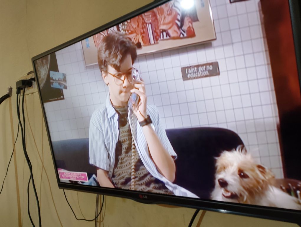 LG televizor 32 dioganal