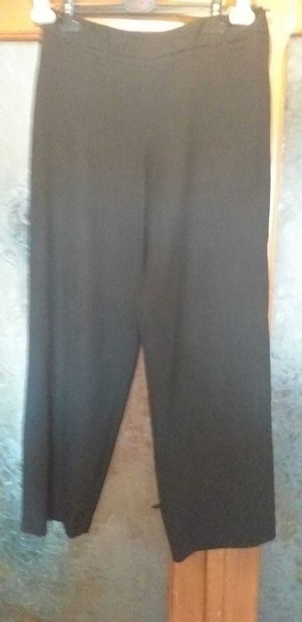 Pantaloni dama, evazati