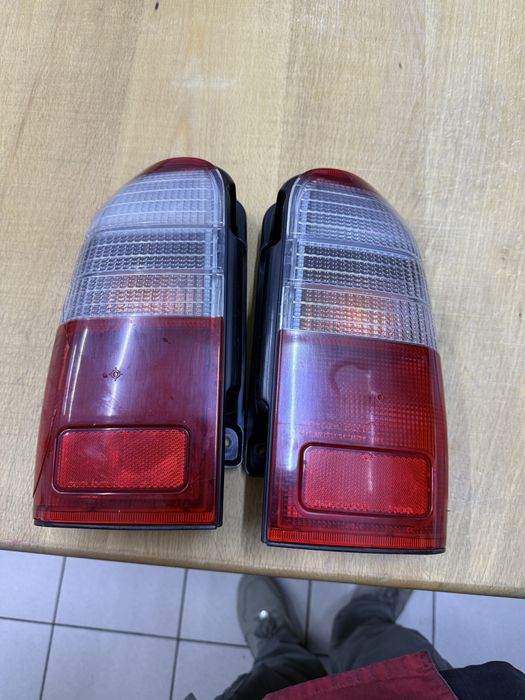 Продам задние фонари сюрф 185 4 руннер 185