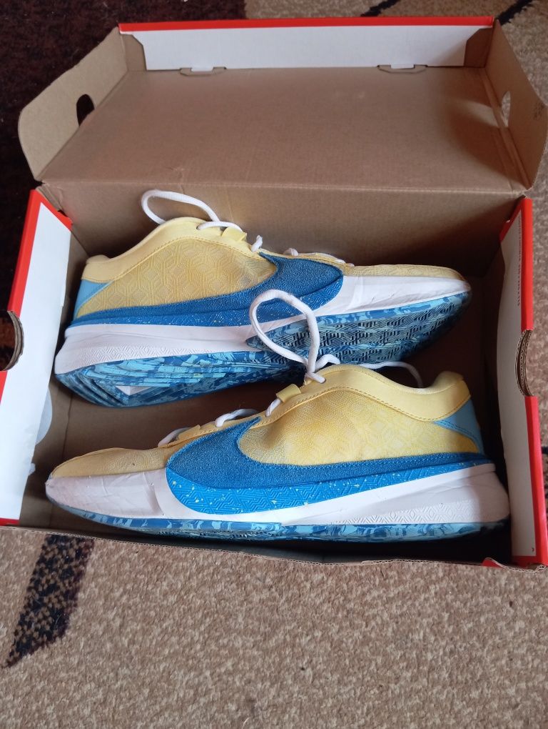 Nike Giannis Freak 5 44 номер