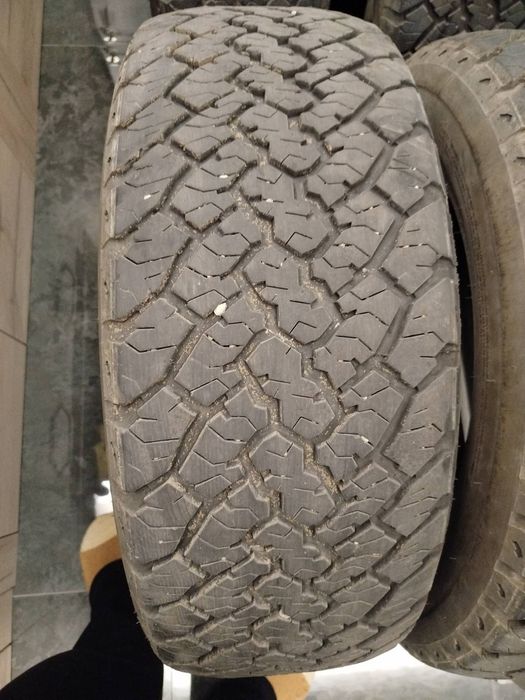 Гуми за СУВ -размер 255/60/18 - DOT23