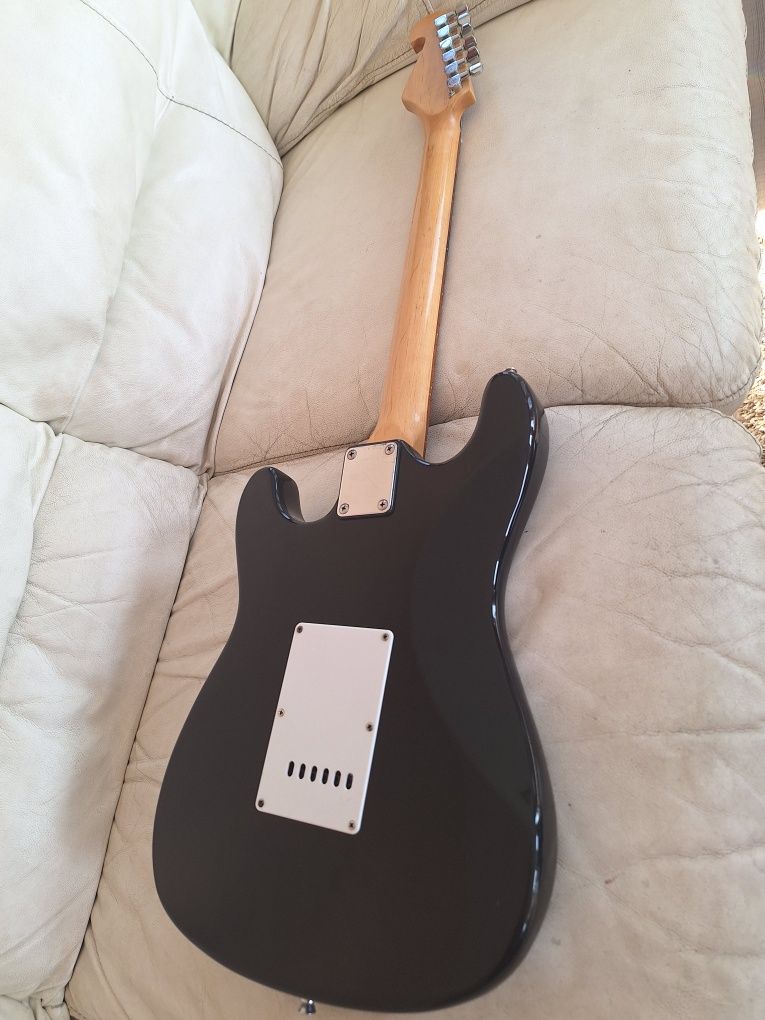 Chitara electrica Stratocaster