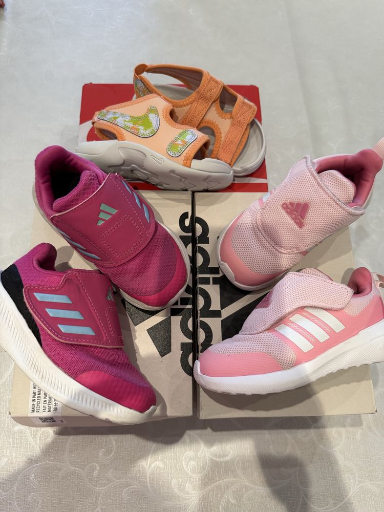 Маратонки Adidas