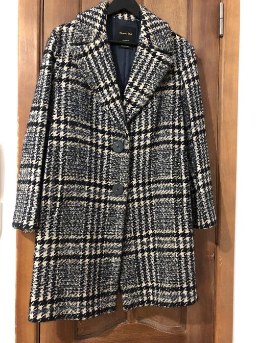 Продам пальто демисезонное