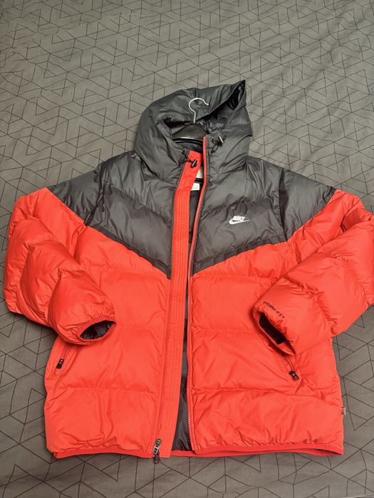 Яке Nike WindRunner Storm-Fit Primaloft размер XL