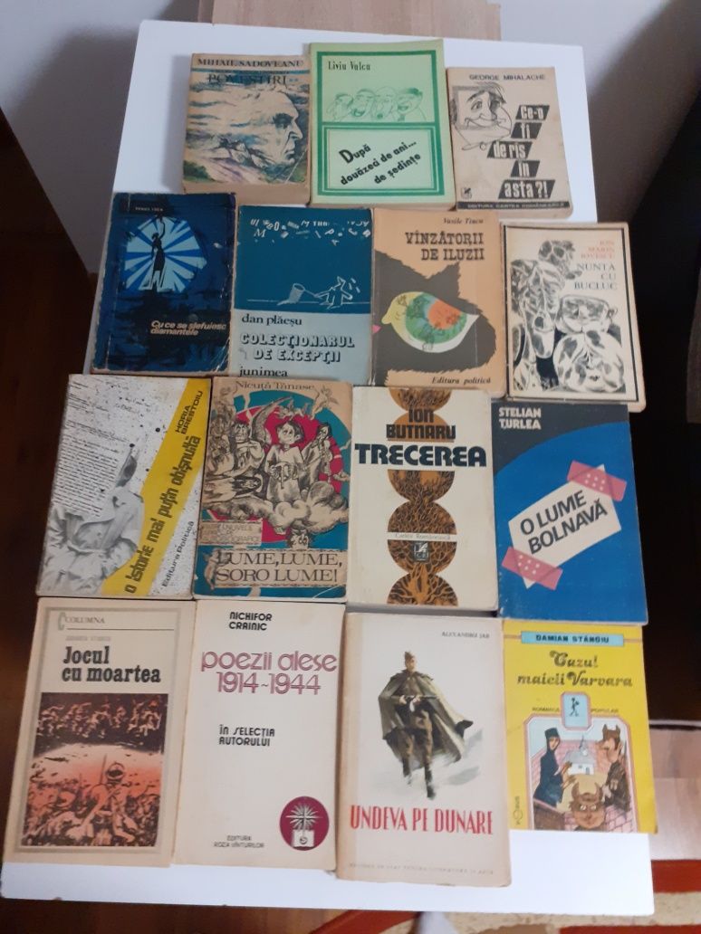 Autori români, din colecția BPT