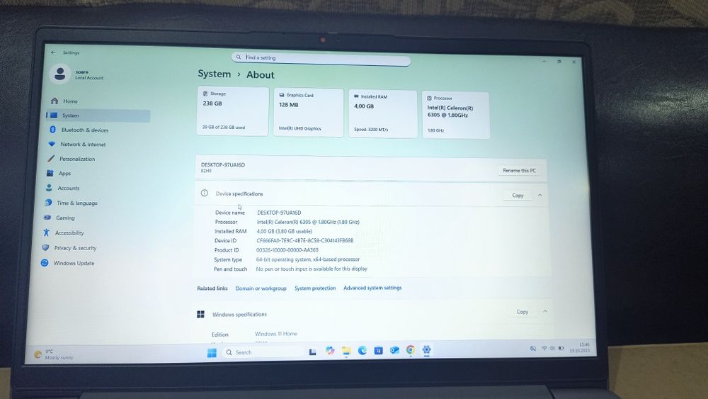 Laptop Lenovo aproape nou