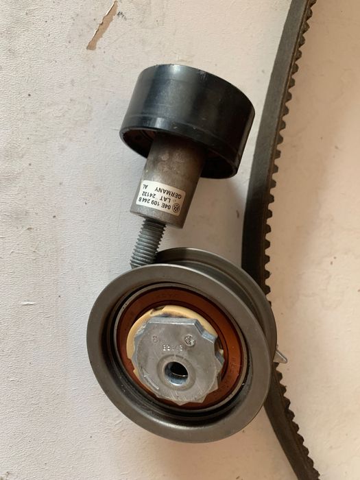 Distribuție plus curele