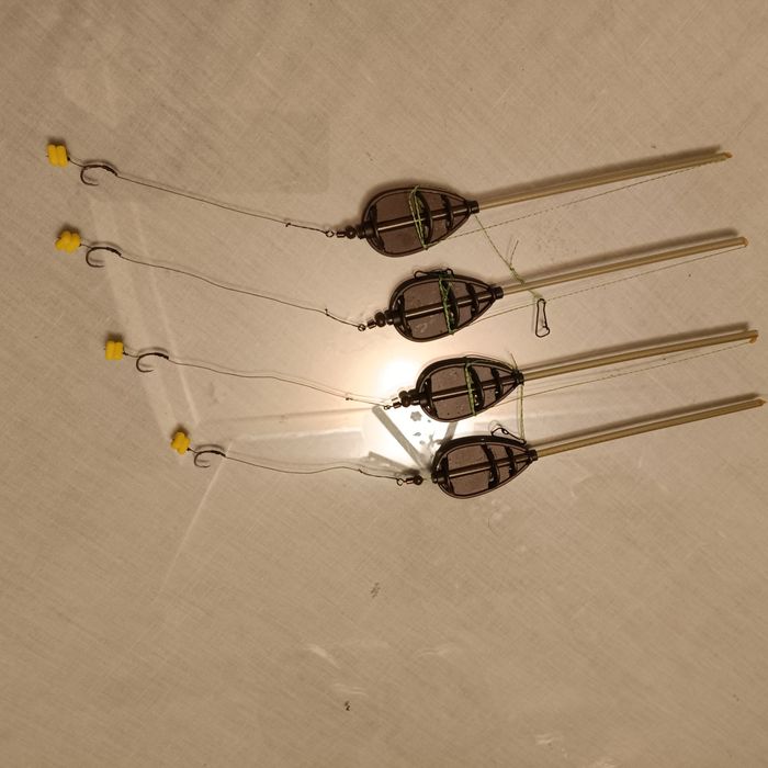 Set 4 Monturi de feeder 40gr