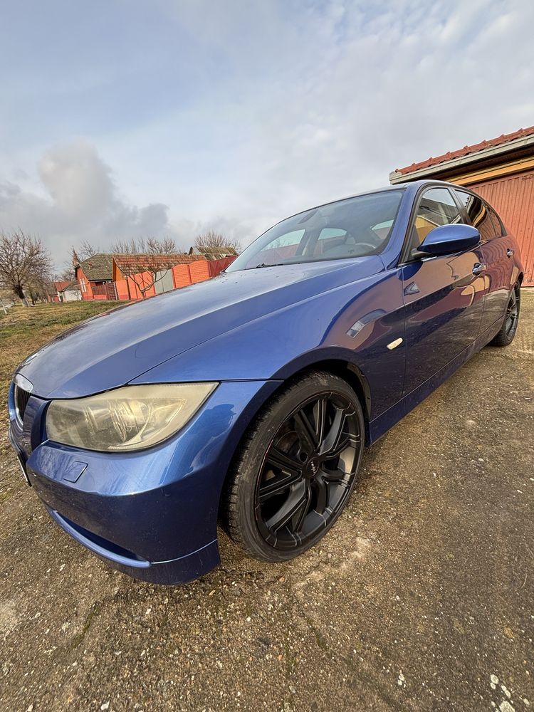 Vand Bmw seria 3 sau schimb.Ofer diferenta unde este cazul