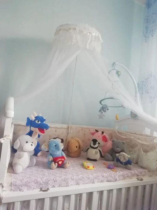 Срочно г.Ташкент  Продается 2 коляски ,хорошая дет.кро