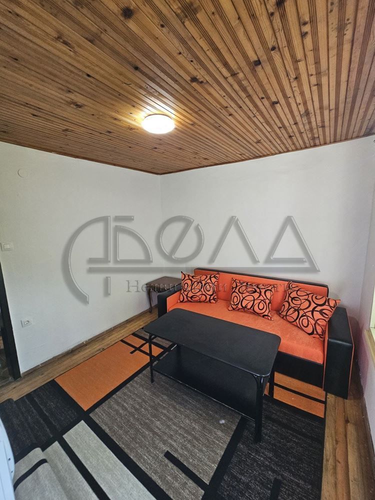 Продава се Къща в с. Томпсън, Област София-област - 216 кв.м за 598 €/кв.м - Снимка #6