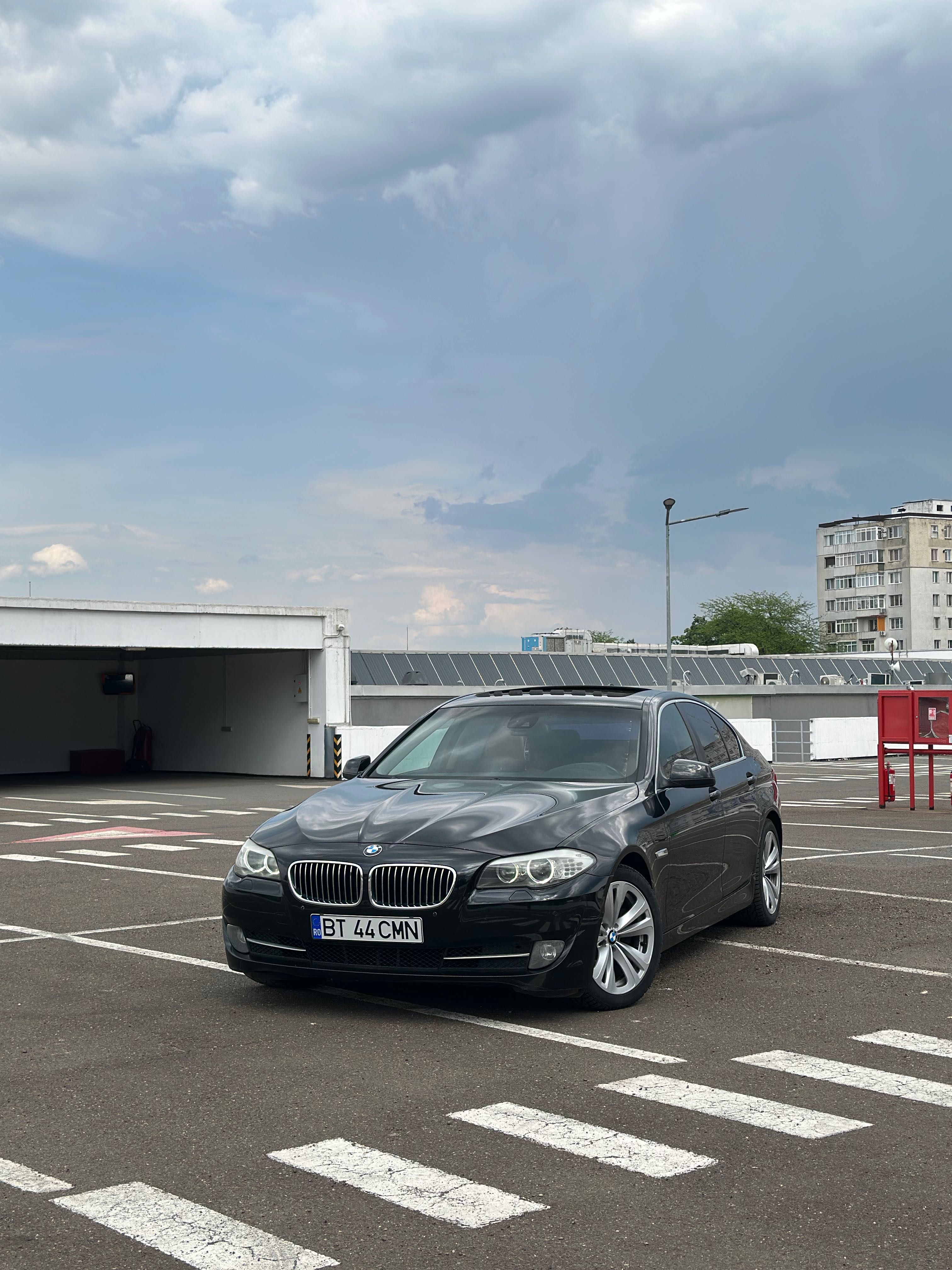 BMW F10 2.0 Automat Trapa HiFi