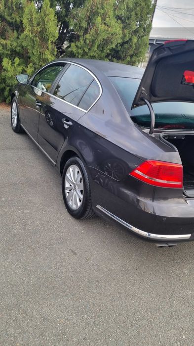 Vw passat berlina an 2012