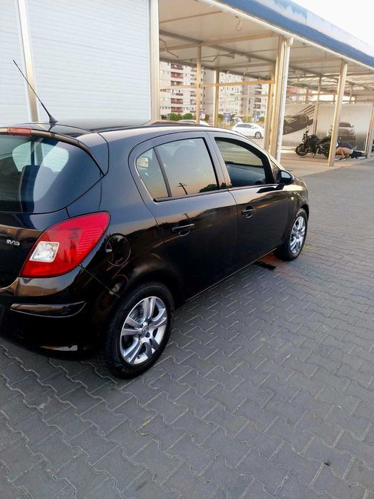 Vand Masina Opel Corsa 1.2 Model 2012