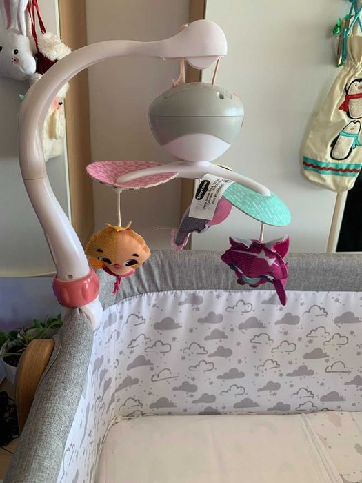 Въртележка за кошара с мелодии