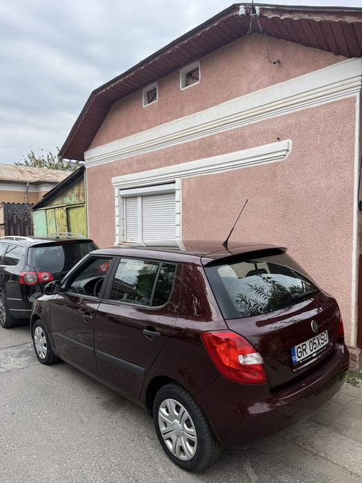 Inchirieri auto/rent a car pentru uz personal sau glovo/boltfood /tazz