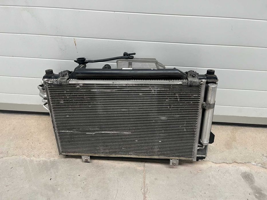 Радиатори и перка Комплект  Mazda 6 2.2 дизел 2015г.