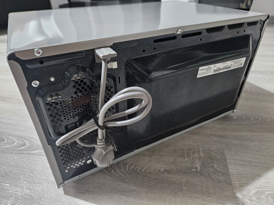 Cuptor cu microunde Samsung