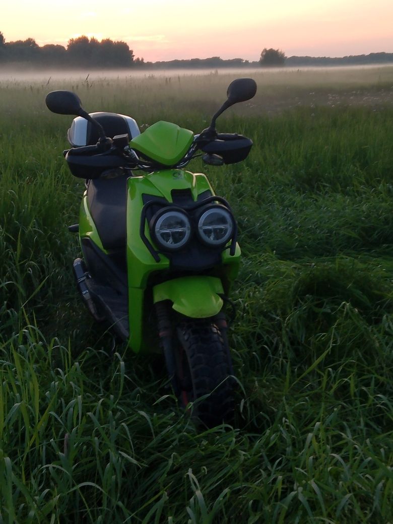 Скутер sonlink t2