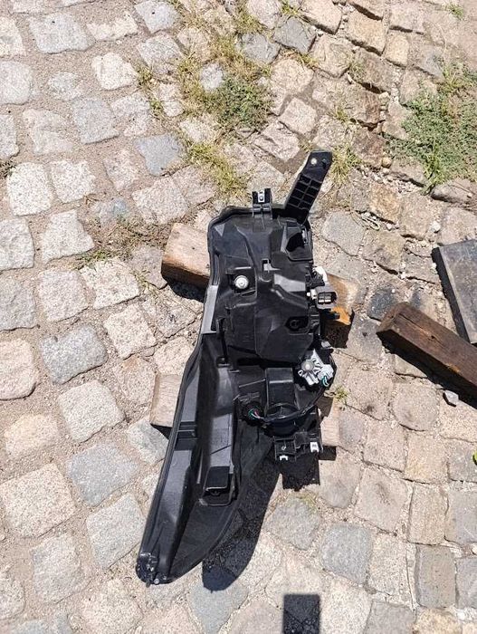 Фар Субару Аутбек Легаси 2018 B15 и 2020 B16