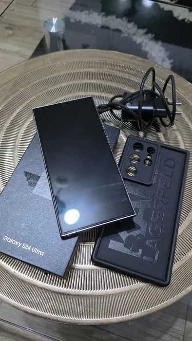 Samsung Galaxy S24 Ultra ca nou!