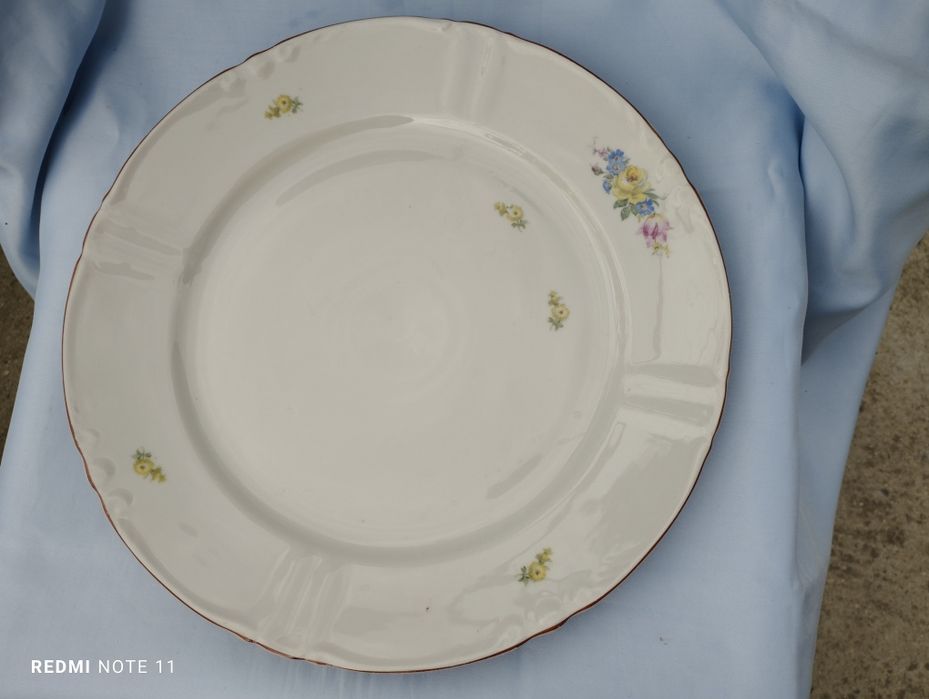 Български порцеланови плата