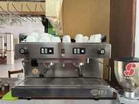 Espressor Wega model profesional,2 grup+Râșniță cafea Fiorenzato F64E