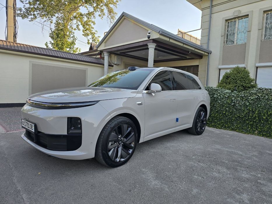 продаётся Lixiang Li6 в отличном состоянии