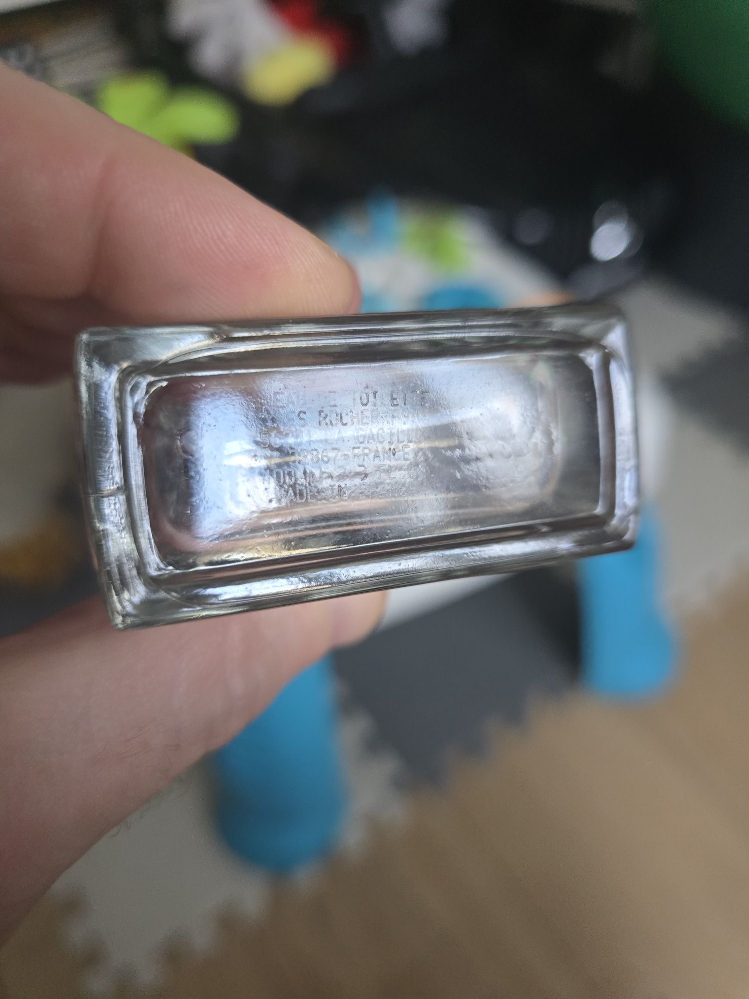 Parfum Yves Rocher Cuir Vetiver EDT,aprox 80/100 ml