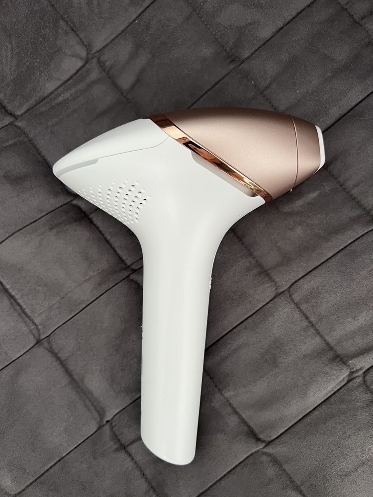 Фотоепилатор IPL Philips Lumea Prestige BRI956/00